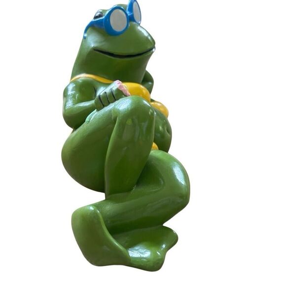 Vintage Ceramic Kermit The Frog In A Bikini - Picture 5 of 9